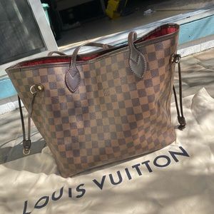 Louis Vuitton Damier Neverfull MM